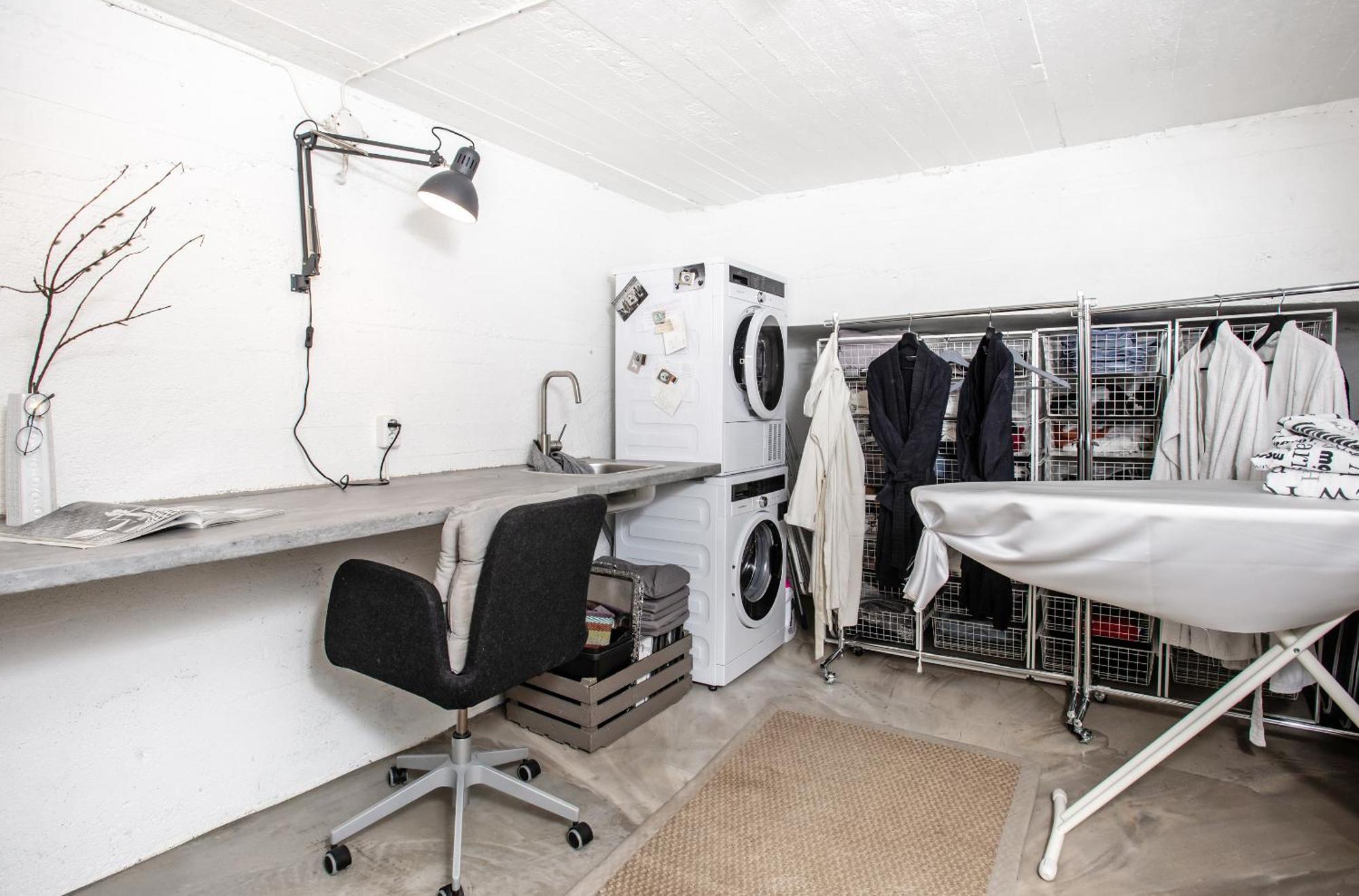 Vivante Basement Accommodation Порвоо Экстерьер фото